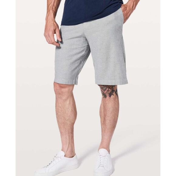 Lululemon Commission Short Qwick Oxford 11” Athleisure Black/White Men’s Size 36 - Picture 1 of 7